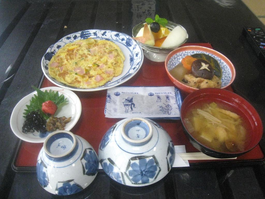 富山県 よしのや旅館 난토 외부 사진